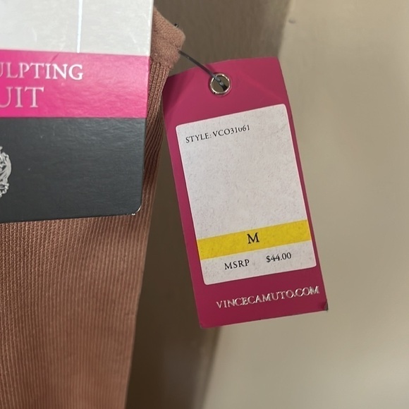 Brand New Vince Camuto No-Show Sculpting Bodysuit Seamless Beige Shapewear - Picture 6 of 11
